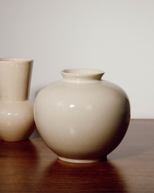 Still Moon White Ceramic